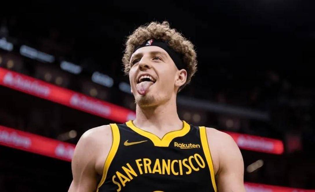 爱游戏官网首页关于勇士队防守崩盘，惨遭对手狂轰猛炸，历史大学决定因为游戏企业.的信息