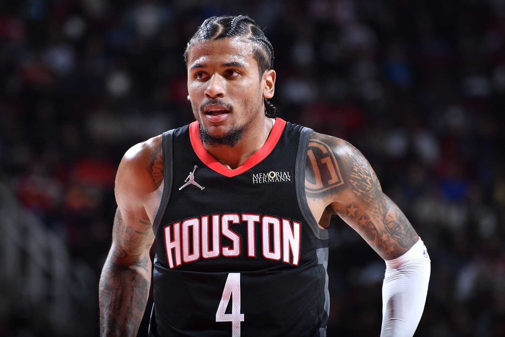 今晨突围战来临，休斯敦火箭围绕NBA常规赛止住颓势，引发热议，控场能力受关注的简单介绍